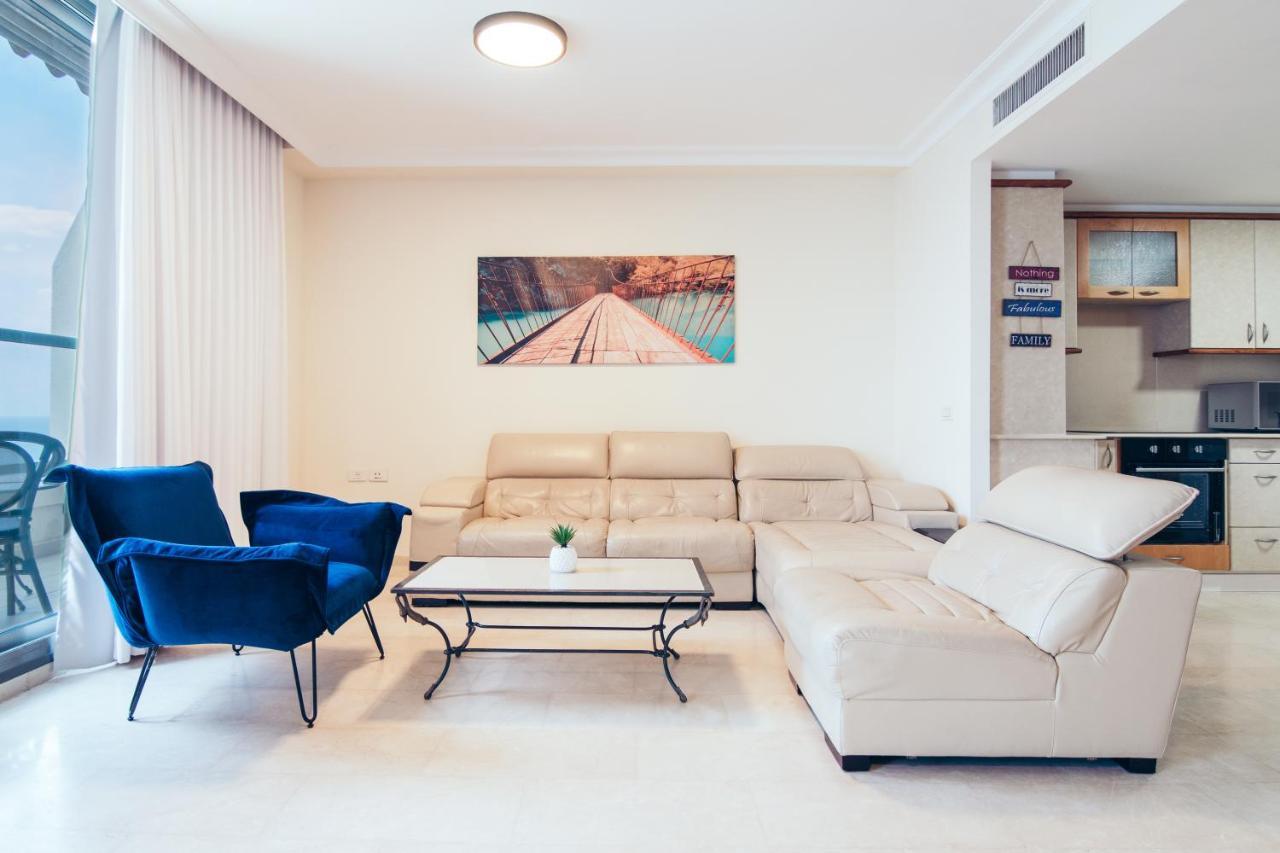 Almog Beach Apt Hotel מלון דירות אלמוג ביץ' حيفا المظهر الخارجي الصورة